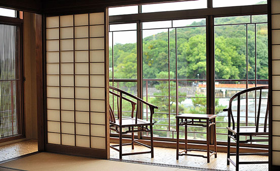 Chambre de Style Japonais pour 4 personnes avec bain semi-extérieur (rotenburo)