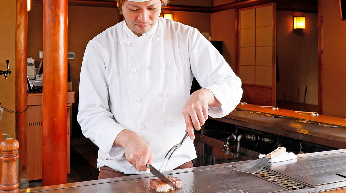 ステーキ割烹 花やしき